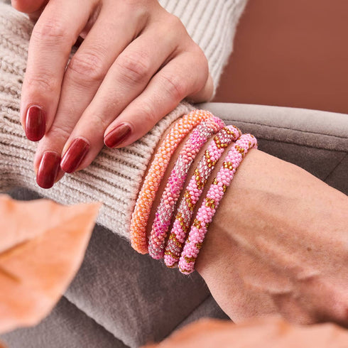 Corail pêche | Bracelet de perles de verre de l'Himalaya